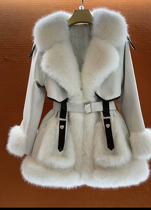 Elegant Big Fur Collar Fur Fur Coat For Women